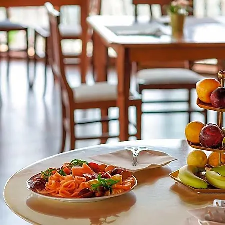 Hotel Solanas Hotel 3*