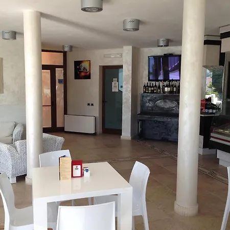 Solanas Hotel