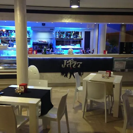 Solanas Hotel 3*