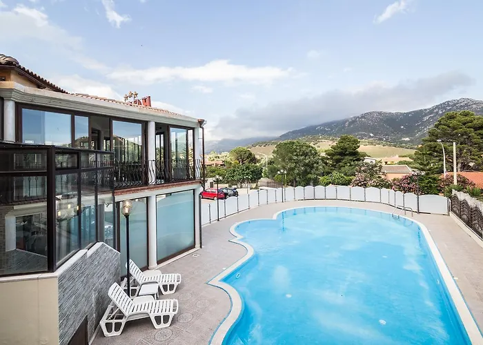 Hotel Solanas 3* ソラナス