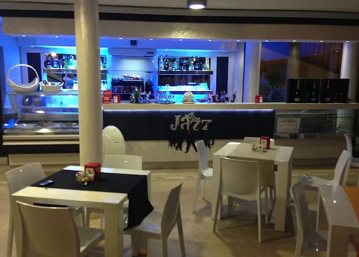 Hotel Solanas ホテル 3*