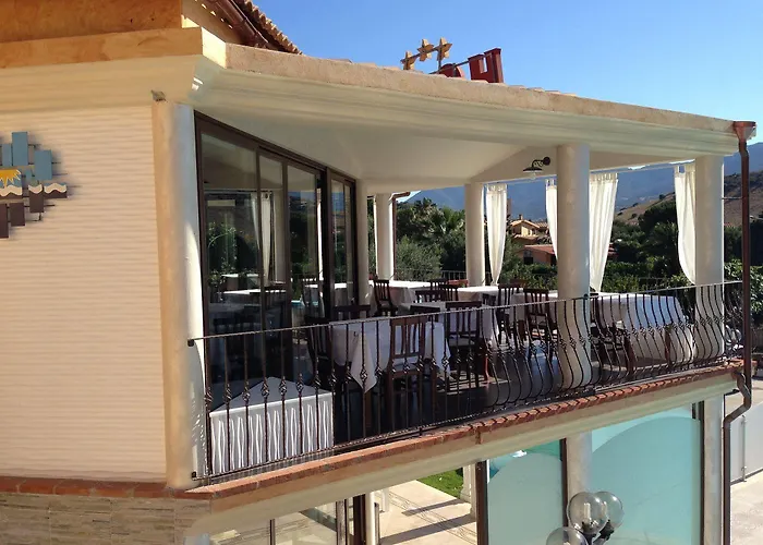 Hotel Solanas Szálloda